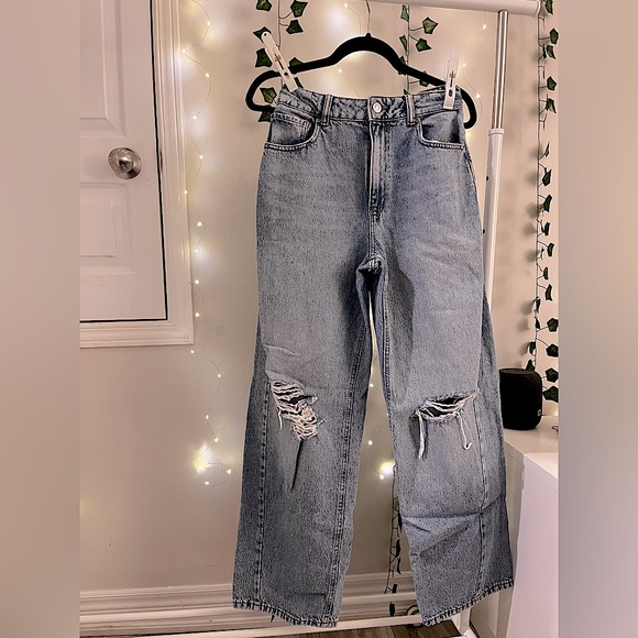 GARAGE CLOTHING - LightBlue Wash - HighRise AppleCut Jeans - Picture 1 of 2